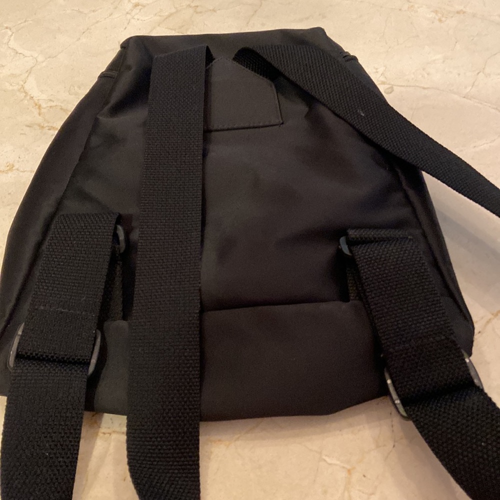 Kate Spade Backpack - Picture 2 of 2